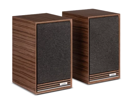 Sabre-R-Walnut-angle grill